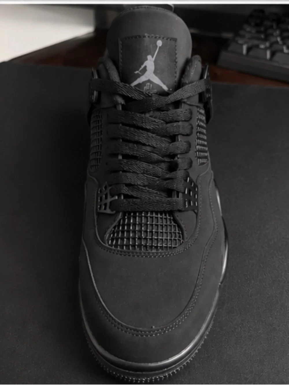 Jordan Men's Black Retro Basketball Sneakers